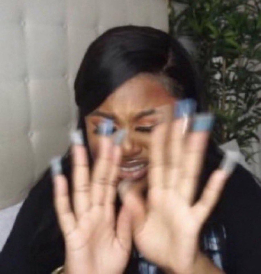 dehaanswrld's tweet photo. NOT DERRICK GOT CPS ON HIS SIDE?!!! Not him making them think she crazy AND beating on them kids!!! Y’all please. He MUST be stopped. Where’s the gun?!! I’m TIRED😭😫 #PValley https://t.co/stEgkw0TY2
