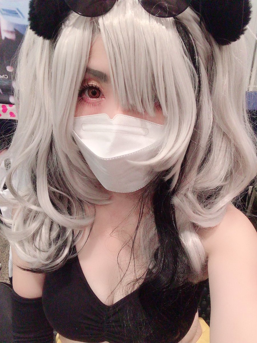 エフイーター(アークナイツ) 「コスホリック始まりました!アークナイツエフイーターで1730までいますー! 」|亜桜日奈@衣装製作のイラスト