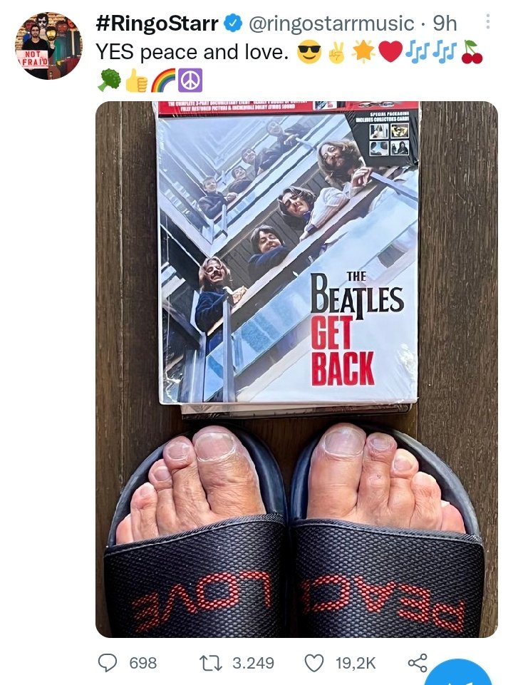 ceofjohnlennon's tweet photo. i can't believe people bullied ringo until he had a pedicure 😭 https://t.co/4iePLVvSUv