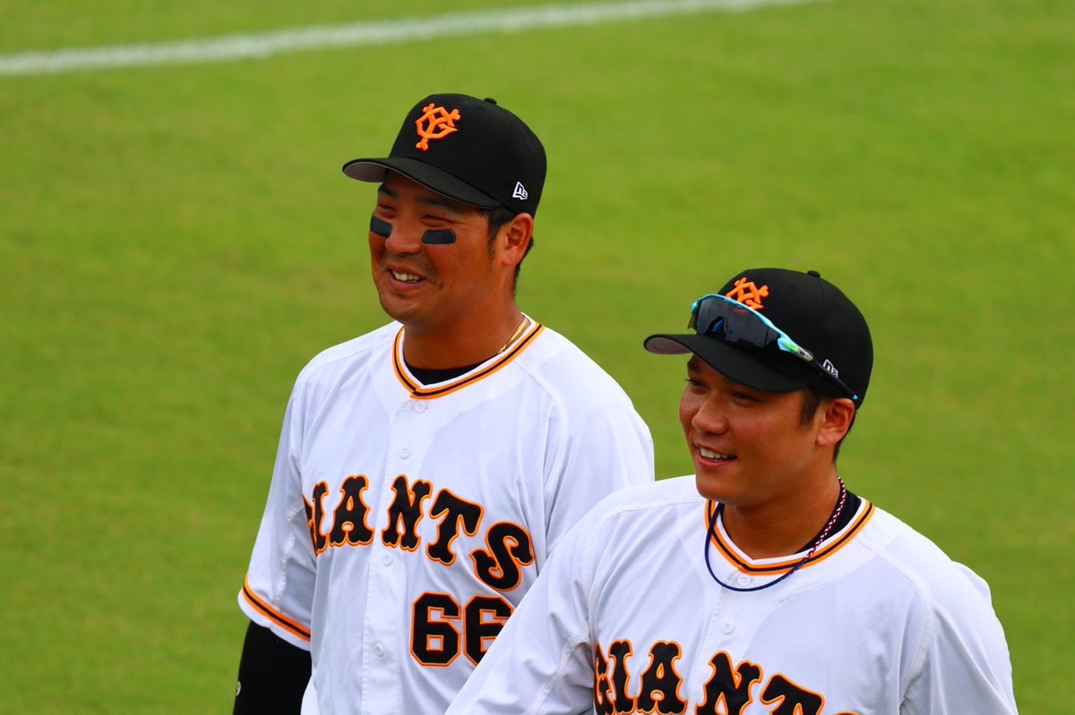 nenene_komi20sk's tweet photo. 【速報】
2番 ショート 坂本勇人

試合前の笑顔と共にお届けします。
現場からは以上です。

 #ジャイアンツ球場 https://t.co/KuPgqbie7B