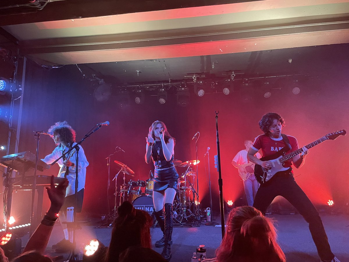 Meena Morar tweet media