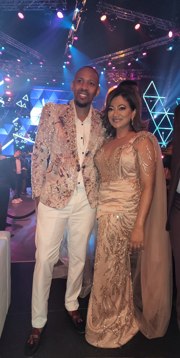 Devi_HQ's tweet photo. #AboutLastNight
#MissSouthAfrica2022
@Official_MissSA
#JudgeThings
My amazing dress was created by the super-talented @Otiz_seflo
He pulled out all the stops when I suggested a #sari inspired gown.
@MNet @Mzansimagic
@timesquareza
#MakeUp #NeilRamautar
#Hair @diqasa https://t.co/TdZq1AsJ5a