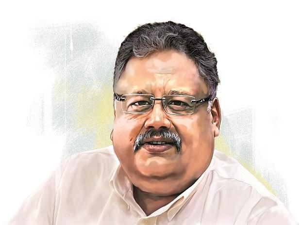 dr_maheshsharma's tweet photo. Deeply anguished to hear about the sad demise of the Brand Investor Shri Rakesh Jhunjhunwala Ji. His contribution in inspiring millions of young Investors will always be remembered. 
Heartfelt condolences to his family. https://t.co/9iM9eh0xw0