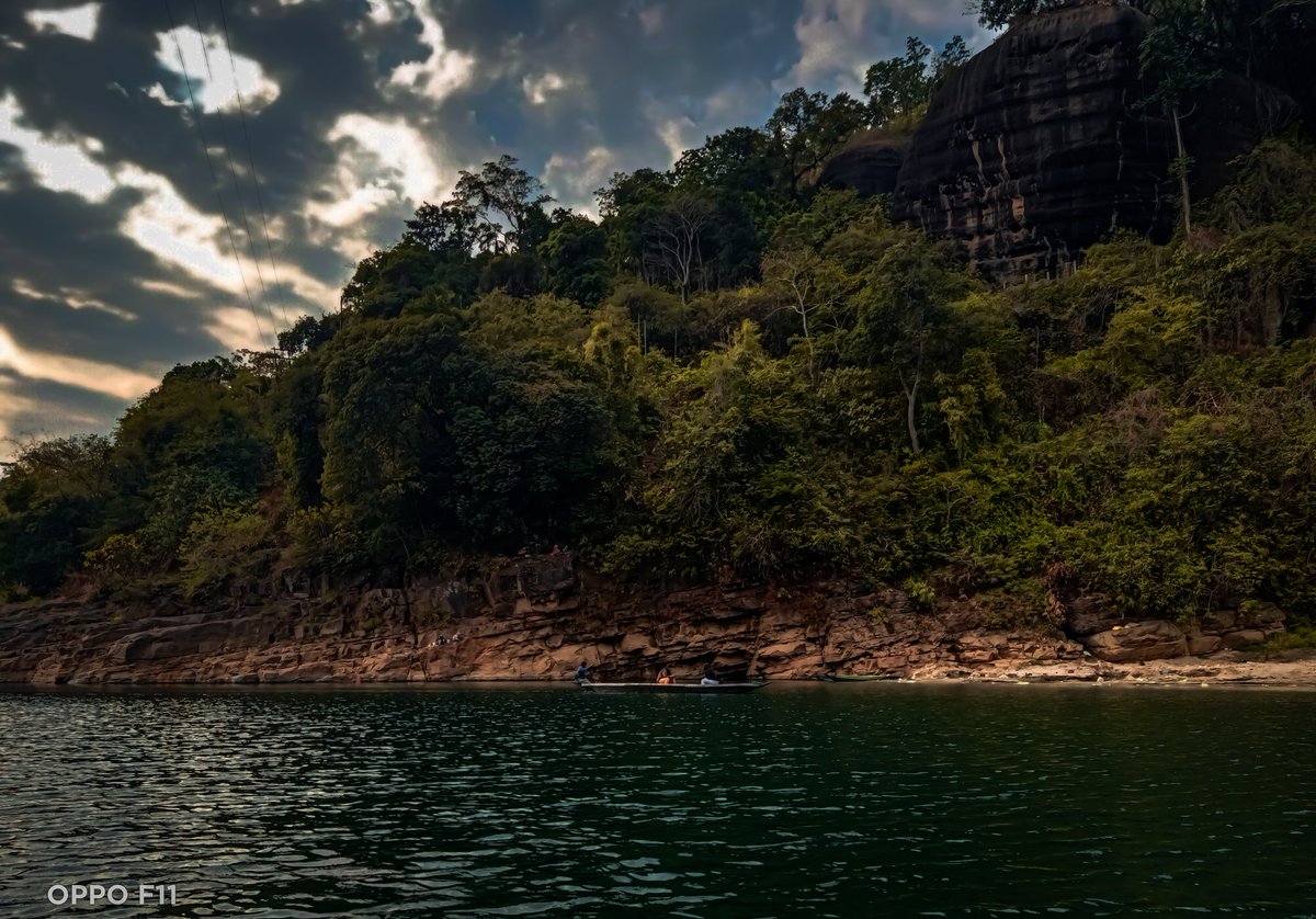 Self_love_2002's tweet photo. 📍Dawki, Meghalaya, India
📸 @Self_love_2002
DEVICE :- @OPPOIndia F11
#oppof11
@Pindle_India
https://t.co/rqXqxy9Ii4 https://t.co/soQGLvptKr