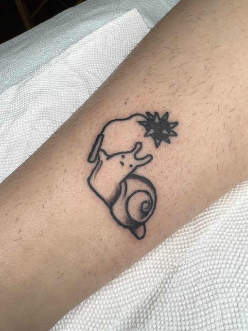 Impulsive tattoos > going to therapy https://t.co/uwRbVQeESU