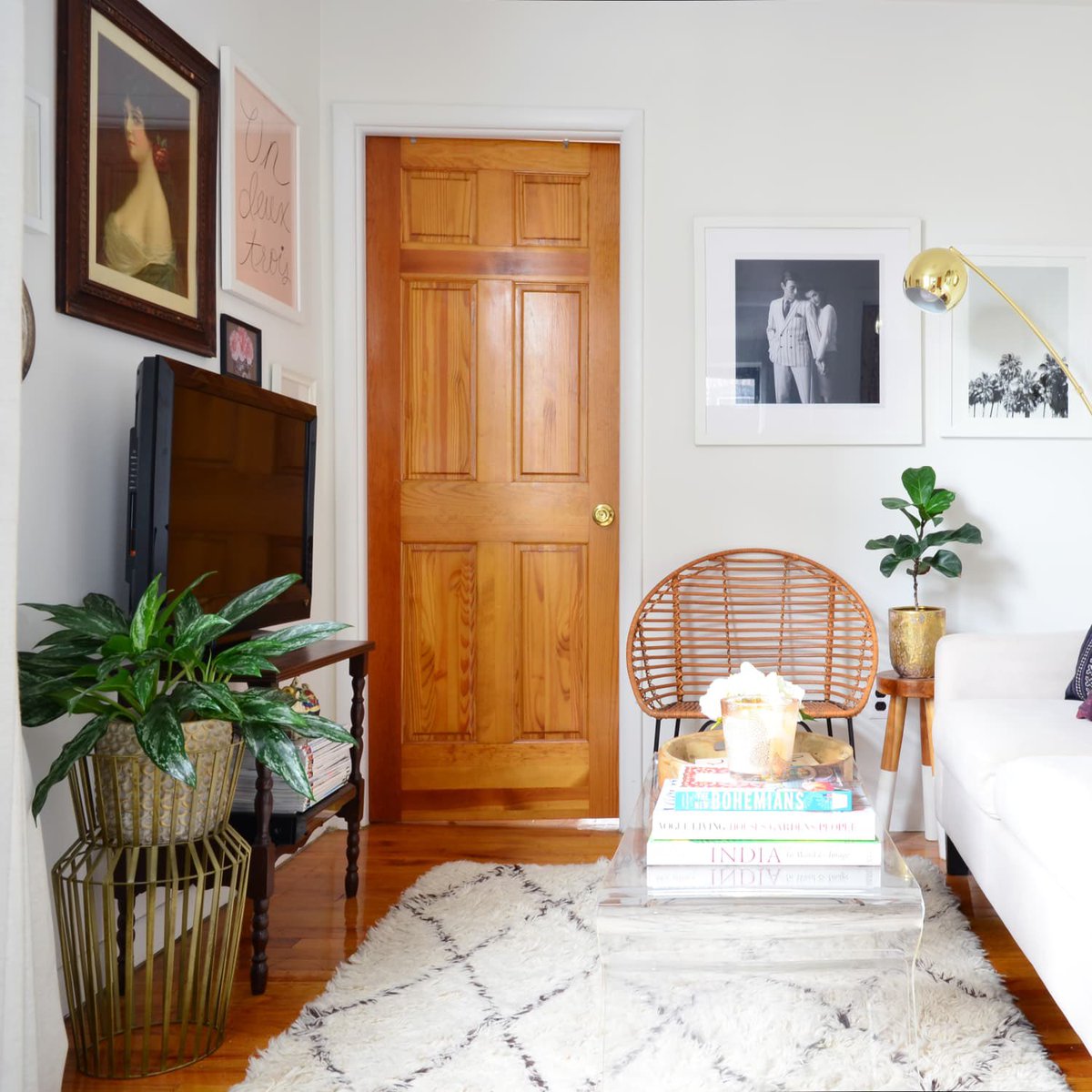 While it’s not every day you run into someone who genuinely takes joy in the process of cleaning, you have to acknowledge and appreciate the comforts of a clean living space. 

#cleanhome #officecleaning #homecleaning #residentialcleaning #windowcleaning