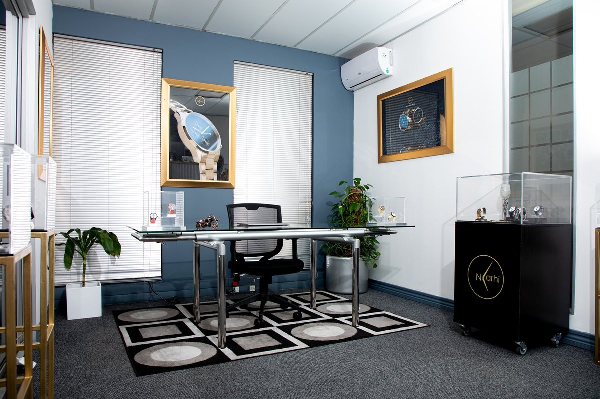 NkarhiTimepiece's tweet image. NKARHI HYDEPARK BOUTIQUE NOW OPEN🗣

Hello, we have listened and we are here to stay! Visit us at our boutique to experience our brand and our range of timepieces.

Book your Appointment: nkarhi.africa/?page_id=54038

#NkarhiBoutique