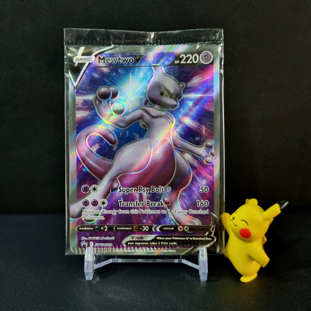 iamneilpe's tweet photo. My first ever Pokemon TCG Card misprint...!

Crimped Mewtwo V Card FTW! ❤️

#Pokemon #PokemonTCG #PokemonGoTCG #Mewtwo #PokemonTCGMisprint https://t.co/oZ2R05BxHH