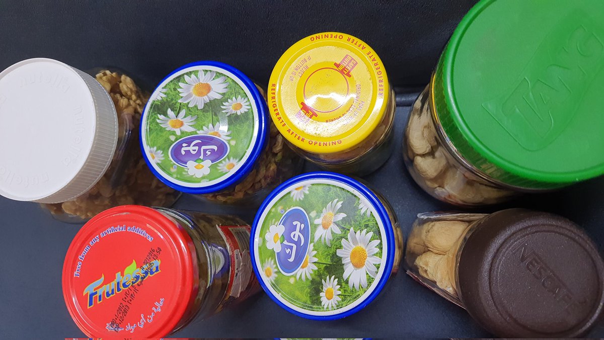 chinkib's tweet image. I love glass jars..but hvnt bought any in years...all recycled and have loads of these to store stuff or grow plants in..my favs are nutella tang and puk cheese jars..🍯🍯🍯🍯
#recycledjars