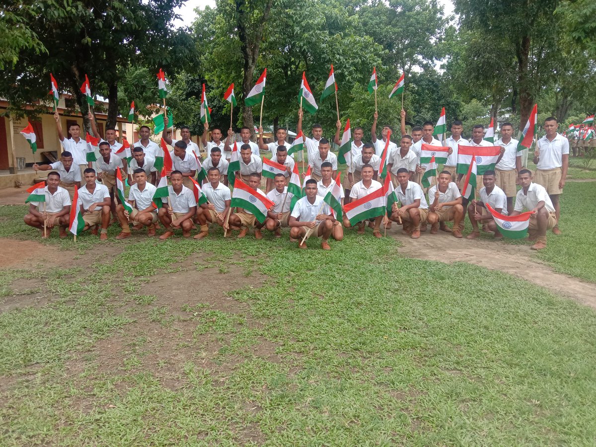DebojitVlogs's tweet photo. #AzadiKaAmritMahotsav #HarGharTiranga #𝐻𝒶𝓇𝒢𝒽𝒶𝓇𝒯𝒾𝓇𝒶𝓃𝑔𝒶𝒜𝓈𝓈𝒶𝓂
@20THAPIRBN https://t.co/5CETZV6tpH