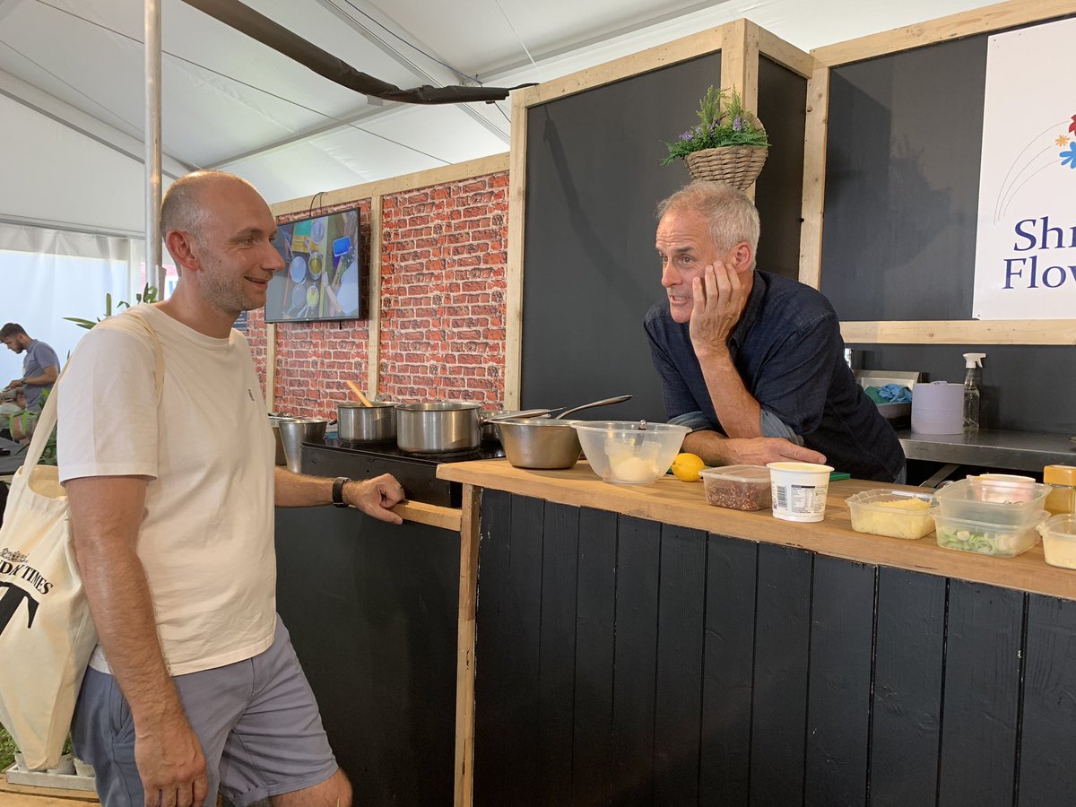 SHeLL40Lee's tweet photo. @ShrewsFlowerShw a fantastic come back in the food hall , great crowd , brilliant atmosphere, huge thanks to @philvickerytv for being awesome,@Shuttsie π€© our local chefs @chefpaulcrowe @WrekinHG Jacob Perry,Stuart Collins #Docket33 and Shaun Jones #Vinitywines #Brilliant https://t.co/iKHfkL06aJ