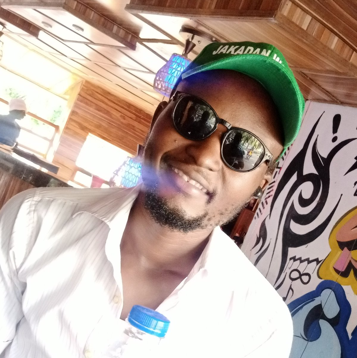 sheydeejay's tweet photo. #NewProfilePic https://t.co/IcBFdpCpnx