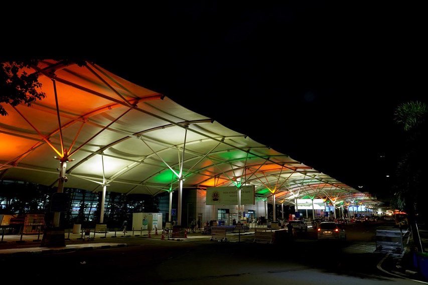 Mumbai Airport tweet media