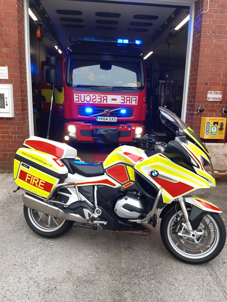 Early start for <a href="/FireBikeNY/">FireBike</a> as we're over in #Whitby for <a href="/whitbyregatta/">Whitby Regatta</a> with blue watch. Come and see us today and have a chat and a look round all our equipment 🚒 <a href="/NorthYorksFire/">North Yorkshire Fire & Rescue Service</a>