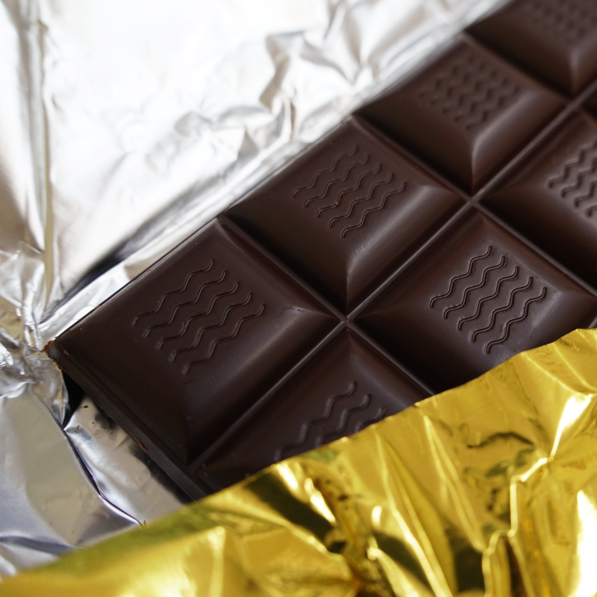 ダンデライオン チョコレート ダンデライオン チョコレートのチョコレートバーの原材料は カカオ豆ときび砂糖のみ 生産地によって違うカカオの味わいを楽しみませんか T Co Wwaffagpa7 T Co Qqx5b0qb9e Twitter