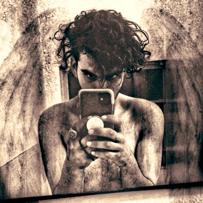 Vincent_Veil's tweet photo. #NewProfilePic #fallenangels #vampir #hybrids #Godisdead #vampire #lust #pride #sin https://t.co/jgym63cBm7
