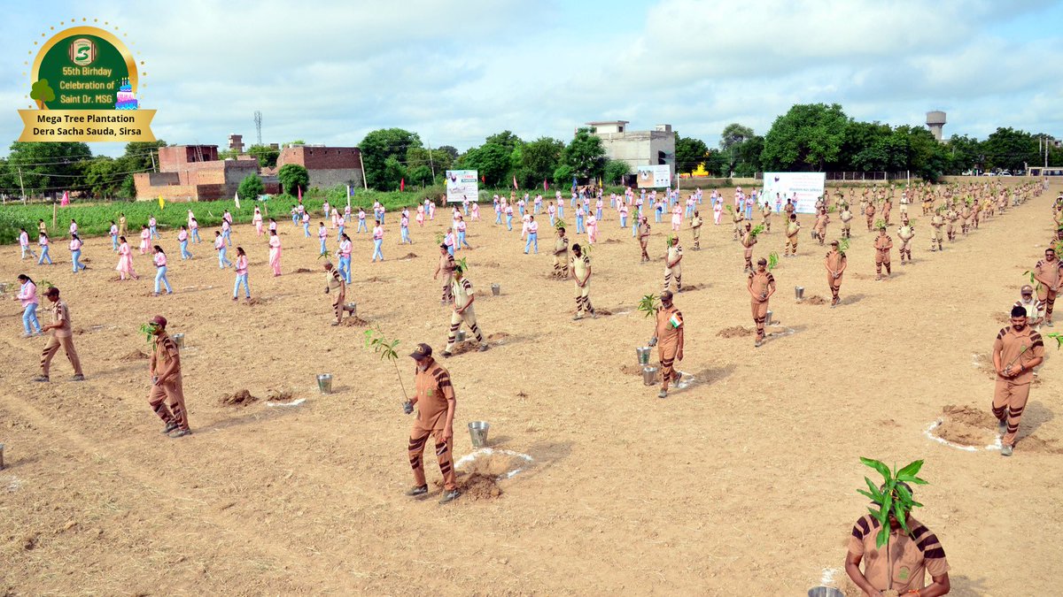 GreenSwelfares's tweet photo. Volunteers are all set to celebrate Incarnation Day and participating in the #MegaTreePlantation 🌱 drive today! Their enthusiasm is at its peak to gift their master, St. Dr. @Gurmeetramrahim Singh Ji Insan in this environment friendly way! https://t.co/sifMxuTdeE