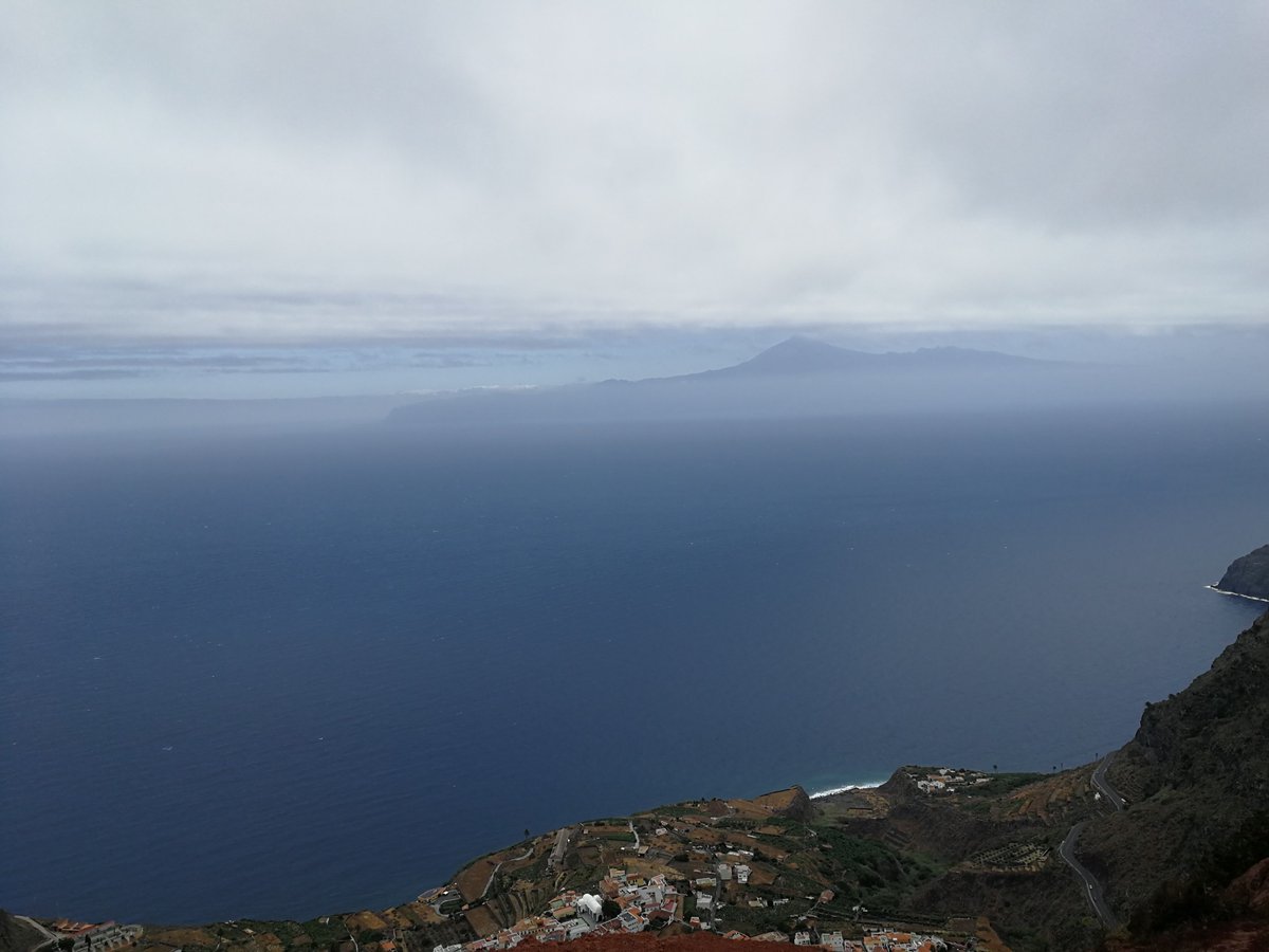 SpainInBeLux's tweet photo. Rien de mieux que #DestinationCanaries pour des randonnées entre volcans et forêts de lauriers combinées avec des routes sur mer.
👉 https://t.co/WZml5kdADC
#VousMéritezlEspagne #TurismoNautico #embarcate #Nautica #TourismeNautique #embarquer #Nautique @canarias_es @anen_nautica https://t.co/zU9XOxpahx
