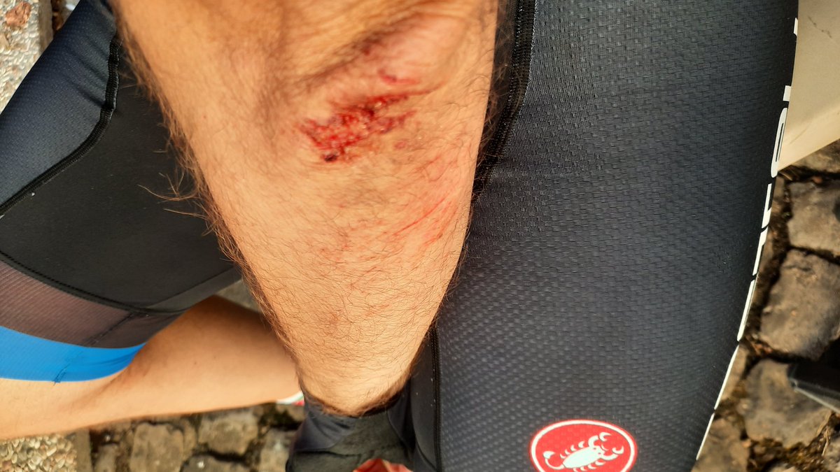 StefanoLagna's tweet photo. La Canny è io siamo volati in discesa sulla pietraia😬...La Canny fortunatamente sta bene😁 #semprevisa #bassiano https://t.co/6cnrkI3oj8