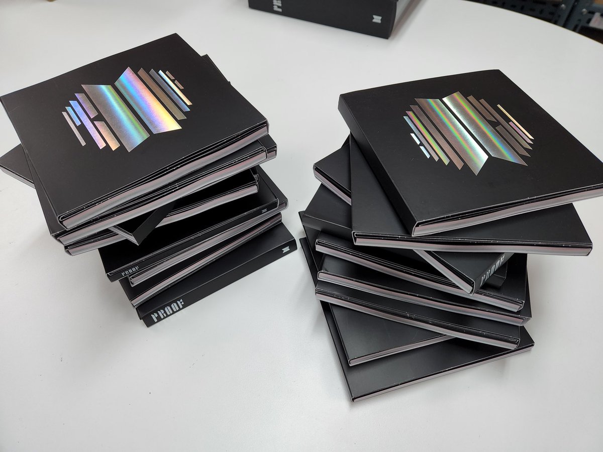 ph_papercut's tweet photo. #PCUTPHGA
8.8 Unsealed BTS Proof Collab Giveaway!!
📝MECHANICS
— follow us @ph_papercut & @k_ssiopeia
— like, rt, & mention ur 8 moots
—no proof no win
—ends August 31, 2022
Winner will choose what proof version ! Either standard or compact version! Goodluck Army's! 💗 https://t.co/ChPDOJAWVz