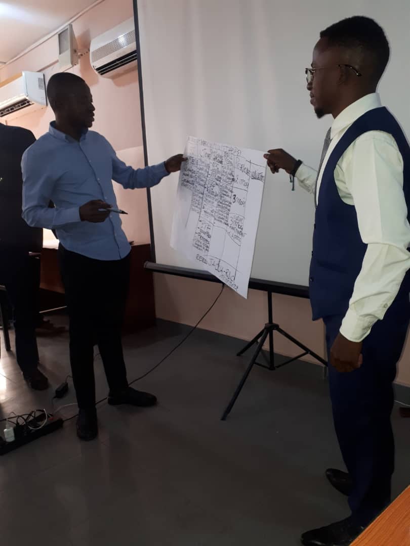 Gustavecibangu's tweet photo. 13.8.22. Travaux d'appropriation du Plan d'action National-RDC de la résolution 2250 du CSNU adopté depuis 2015.Les Jeunes Agents de changement de l'Union Africaine -RDC #JACUA-RDC en sigle étaient présents. @fatshi13 @AUYouthProgram #STNC @yelumulop @PatrickMuyaya @BunkuluYves https://t.co/3DSxqvDhYU