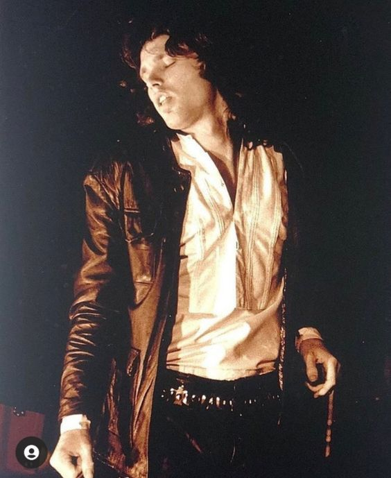 slayyyn's tweet photo. #OfTheHugo #JimMorrison #TheDoors #music 
#energy #ThinkandFeel #Phoenix #Rising 

@TheDoors - Roadhouse Blues (live in N.Y. 1970)
https://t.co/LteZM4ycfb https://t.co/z0OrdAkEVV