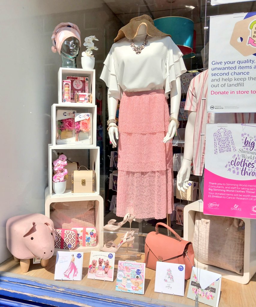 CrukChesterFG's tweet photo. Our new window display @CrukChesterFG We might have melted changing it over, but we got there. Another lovely #sunny day in #Chester 🌞 @ChesterBID @MellorCDE @CR_UK @chestertweetsuk @CRUKShops https://t.co/YIIyK0kahd