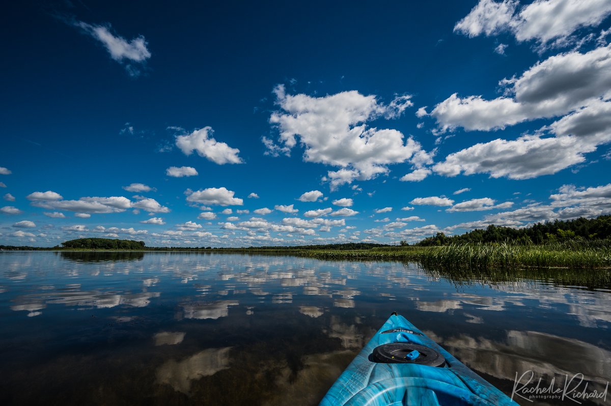 rachrichphoto's tweet photo. Paddling on the clouds
#kayaking #paddle #cloudreflection #calmmorning #lakescugog #kawarthalakes #shareyourweather #thephotohour #peace #tranquility #myhappyplace @weathernetwork 
https://t.co/dWenybrOFN https://t.co/4Ymaai6F50