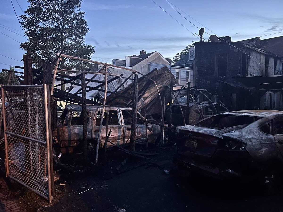 Solid work by the A Platoon yesterday. With advanced fire conditions on arrival, rapid deployment of heavy water streams were effective to stop forward progress. Incredible effort! #RFDproud #prideinthejob
