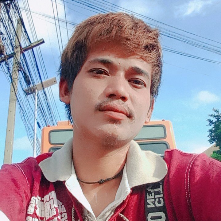 JsgsisgsH's tweet photo. #NewProfilePic https://t.co/yvs6aNNmjm