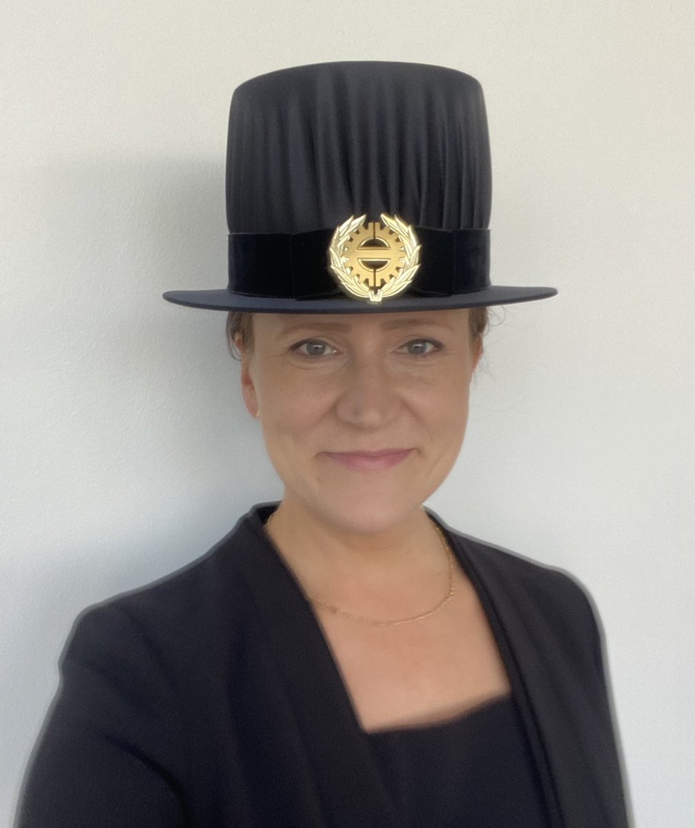 Takana #tohtoripromootio2022 ⁦@TampereUni⁩ 🎩 Viikonloppu oli täynnä upeita tunteita, viisaita sanoja ja sykähdyttäviä kohtaamisia. Kiitos kaikille järjestäjille - tämä kokemus ei unohdu ❤️