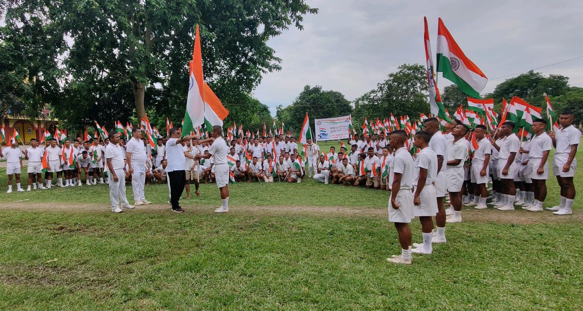 DhirajTanti14's tweet photo. AzadiKaAmritMahotsav 
117 batch RC's  Flag celebration 
#AzadiKaAmritMahotsav 
#HarGharTiranga 
#HarGharTirangaAssam 
@20thAPIRBN https://t.co/ANhhysjdLw
