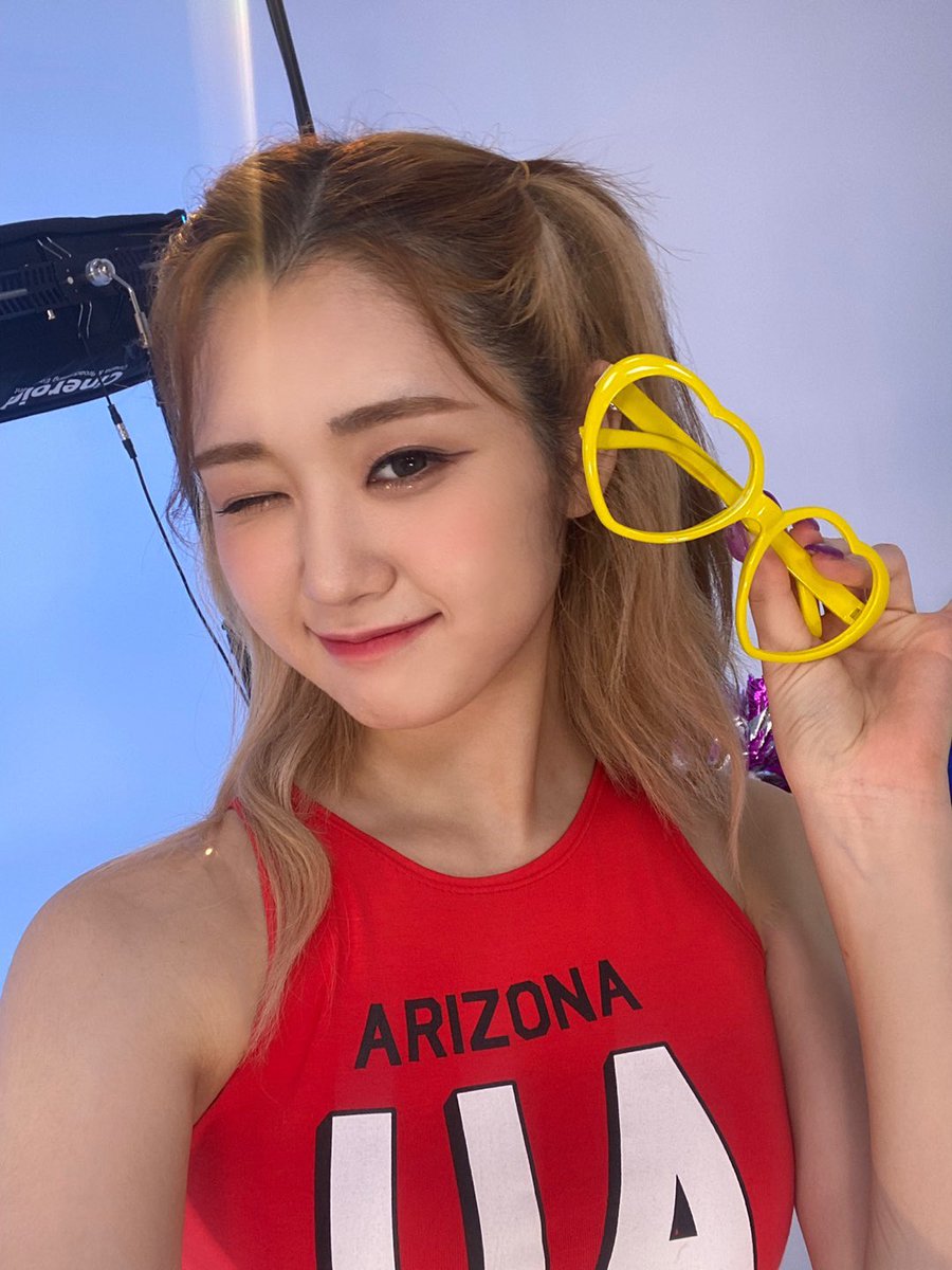 MireBrazil's tweet photo. 13.08.22 | Atualização da 🐶 no twitter

 "Dia 6 de atividades 🍓❤
 Vejo vocês no Inkiyago hoje!!'

 #TRI_BE #트라이비 #미레 #ミレ #MiRe https://t.co/QpgNLD1BKM