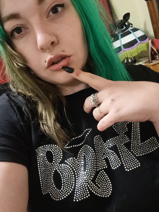 Official Content Creator - 🦇Delilah⛧Slay🦇's pics and videos Library Direct Access - Fresh Content - FaH521tVsAAuhHz jpg:small visual 6