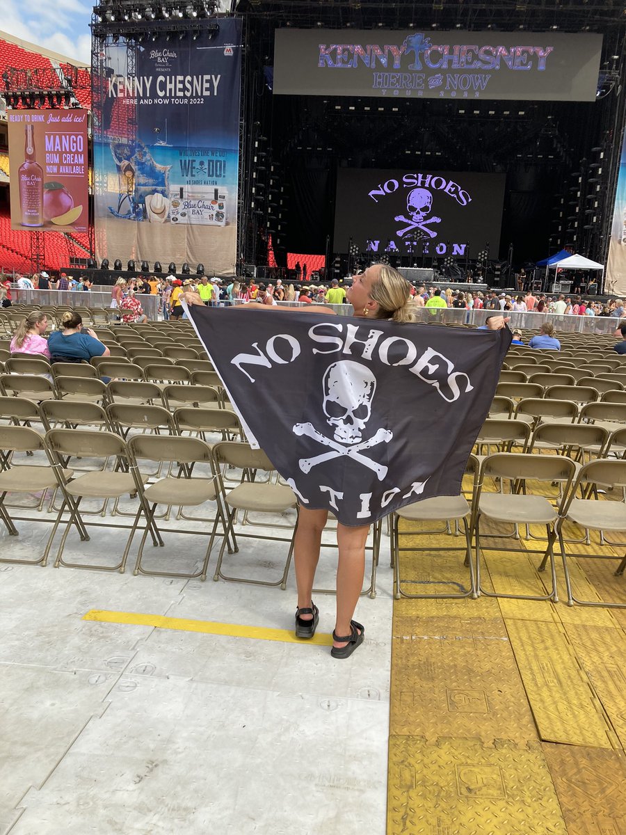 Happy Birthday Mallory!! You make each day brighter and definitely more adventurous! Love ya!! <a href="/MalloryLuther/">Mal</a>