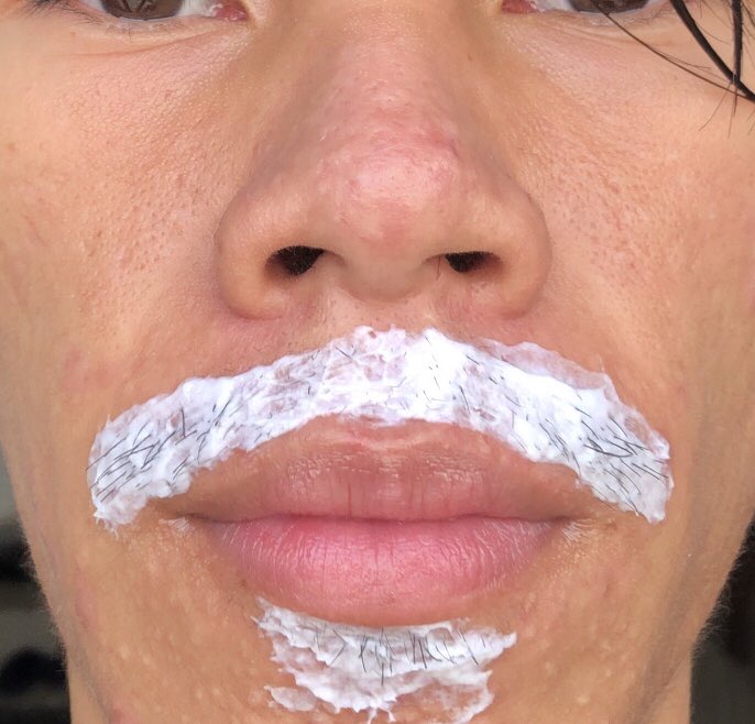 Facial hair remover ni ada dekat Guardian! 

Bought it for RM26.60. It’s painless and gentle on skin. Dah tryyy 😆