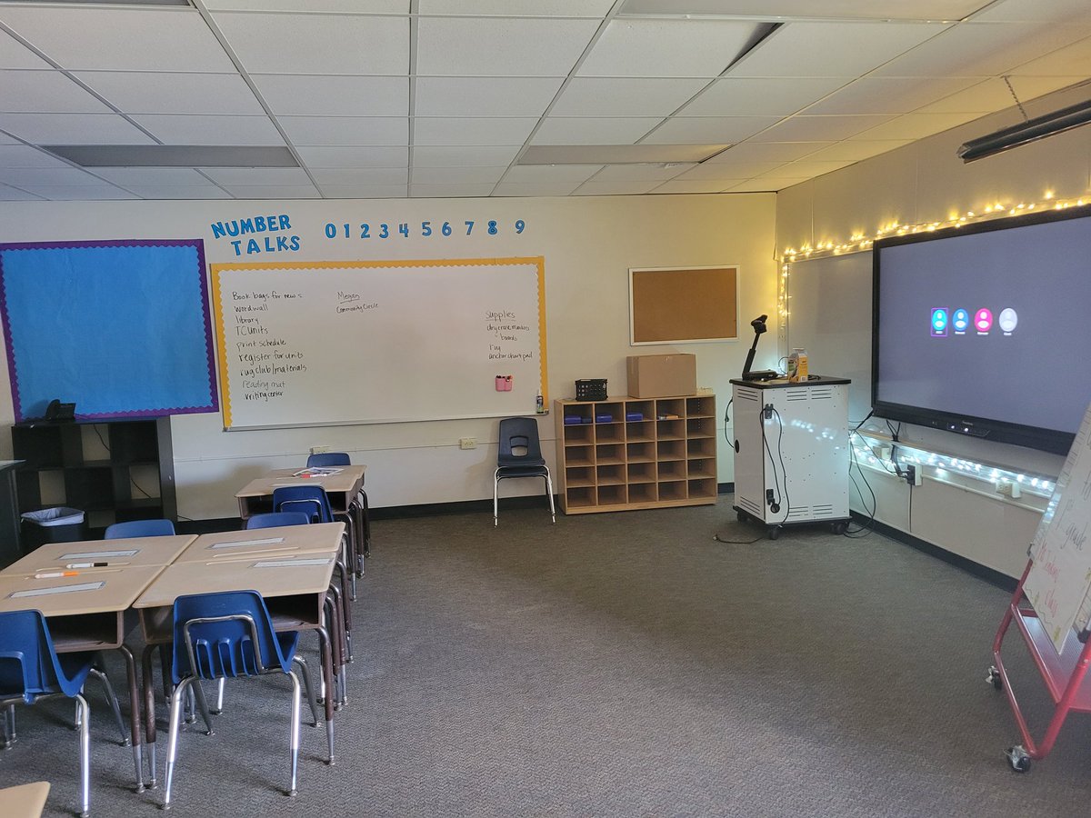 Melanie Jenkins (@uhdt2007) on Twitter photo Happy Sunday #teachertwitter!  3 years ago this week, my oldest sister was helping me, a #Newteacher, get ready for my kiddos. This week, I am honored to #returnthefavor!!! Happy Sunday #teachertwitter!  3 years ago this week, my oldest sister was helping me, a #Newteacher, get ready for my kiddos. This week, I am honored to #returnthefavor!!!