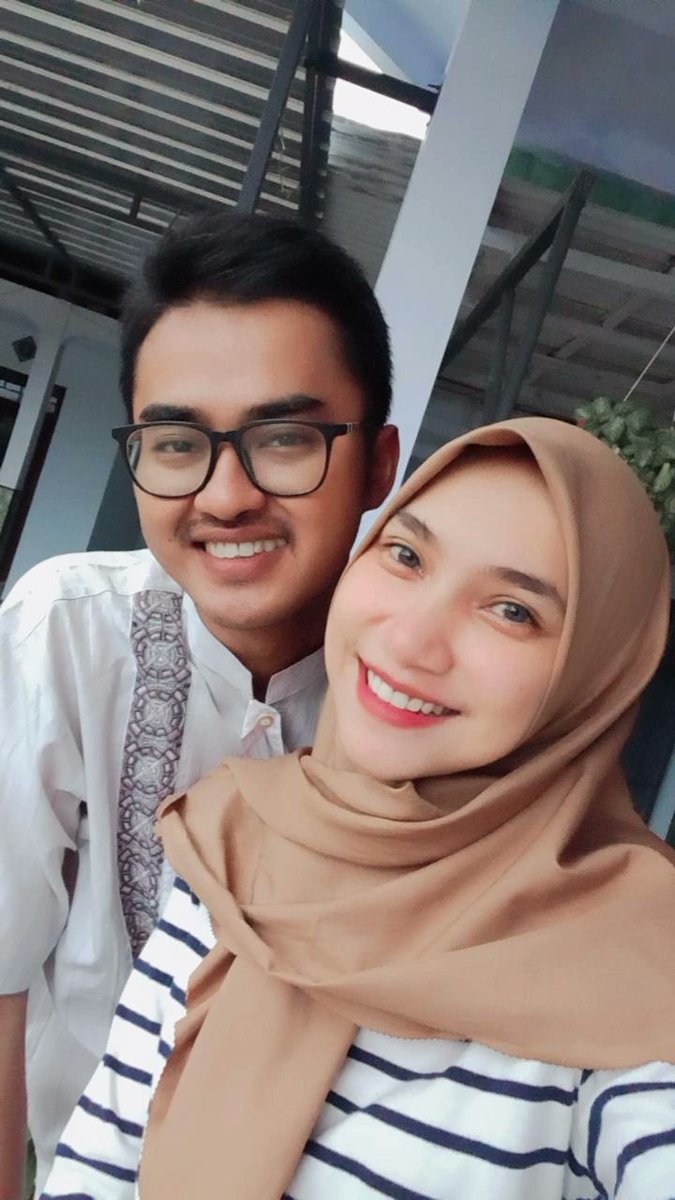 Putri_Huzaima's tweet photo. Perjumpaan minggu ini. Besok start LDM lagi, see you soon😘 https://t.co/buDDzywMMg