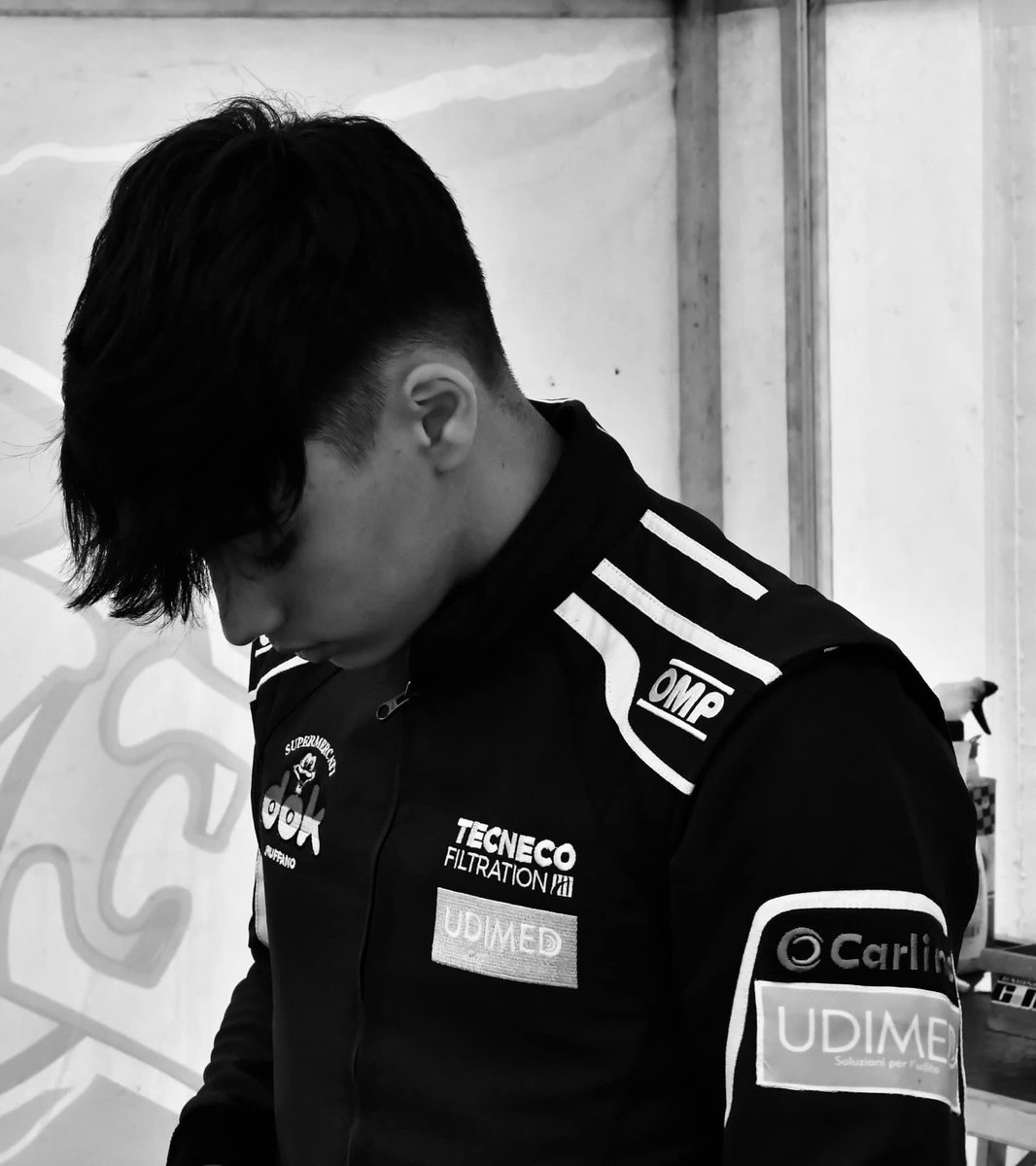 TECNECOFILTERS's tweet photo. Lorenzo Coronese “The KartKid” impegnato nel Campionato Italiano ACI Karting e nel TDM Rok Area Sud, corre per vincere e partecipare al Superfinal 2022 sul circuito SOUTH GARDA KARTING - South garda Karting di Lonato del Garda (BS).
#CL96 #thekartkid #tecneco #tecnecofilters https://t.co/dXI1hNdi6n