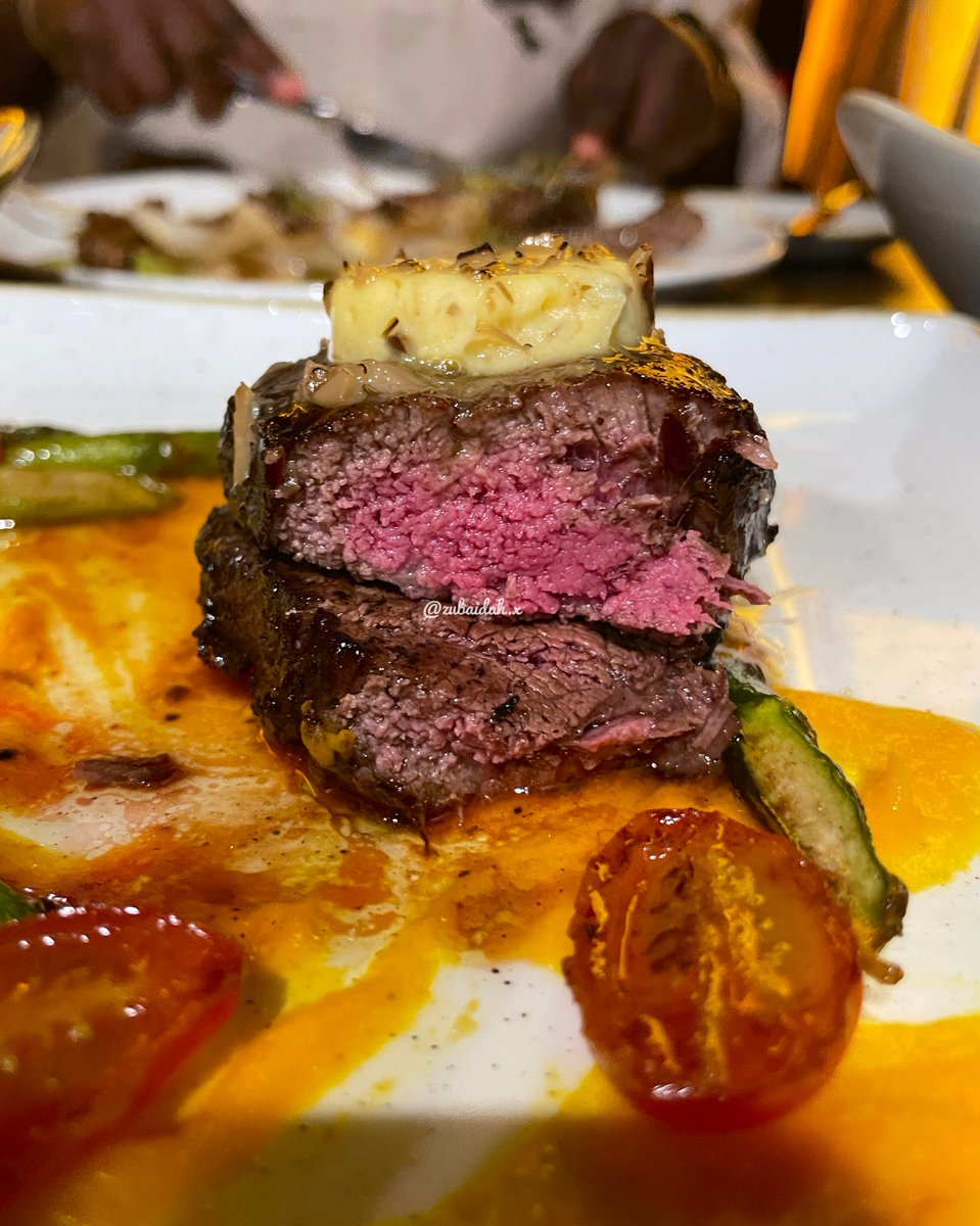 zubaidah_x's tweet photo. Dinner with friends has become the highlight of my week🥰. 

Wagyu Ribeye (200g) 
💸¢350
📍No X, Labone https://t.co/GcEOmQxZVH