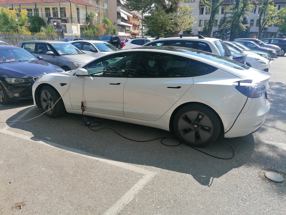 Panos Siozos tweet media