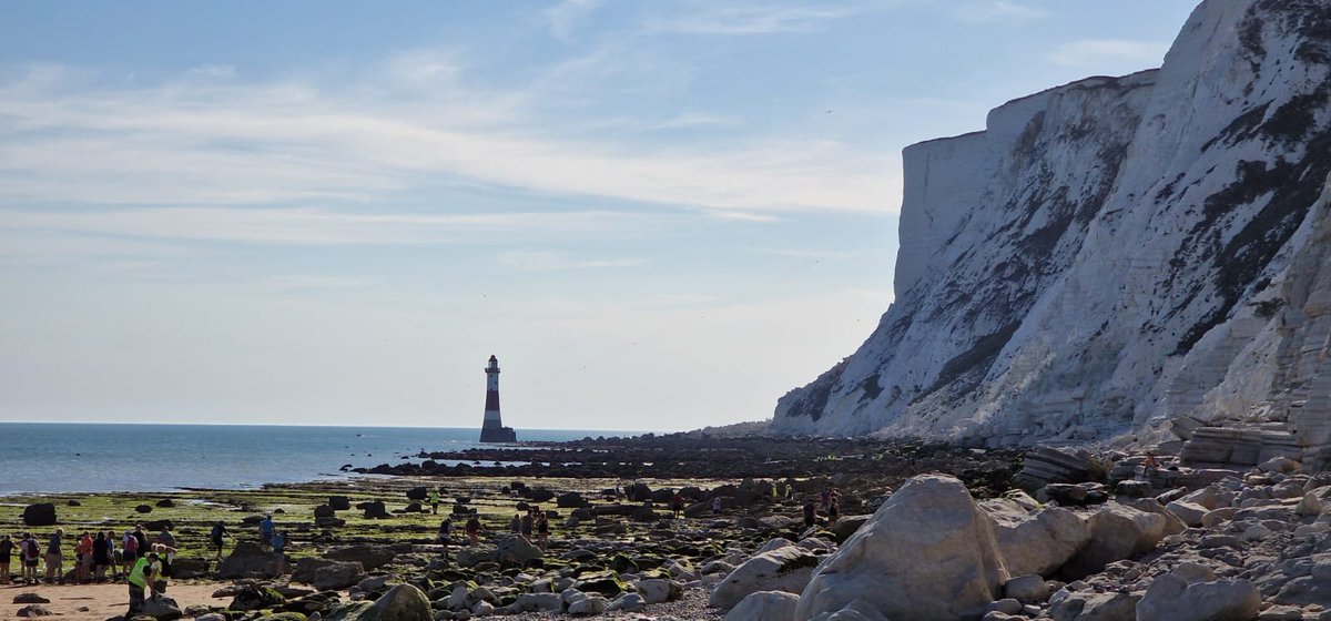 leevaughan's tweet photo. Beachy Head #LighthouseChallenge There n back. Great fun but knackering. Thankfully had a table booked at The Pilot for motivationπΊπ https://t.co/JIJxjMNt45