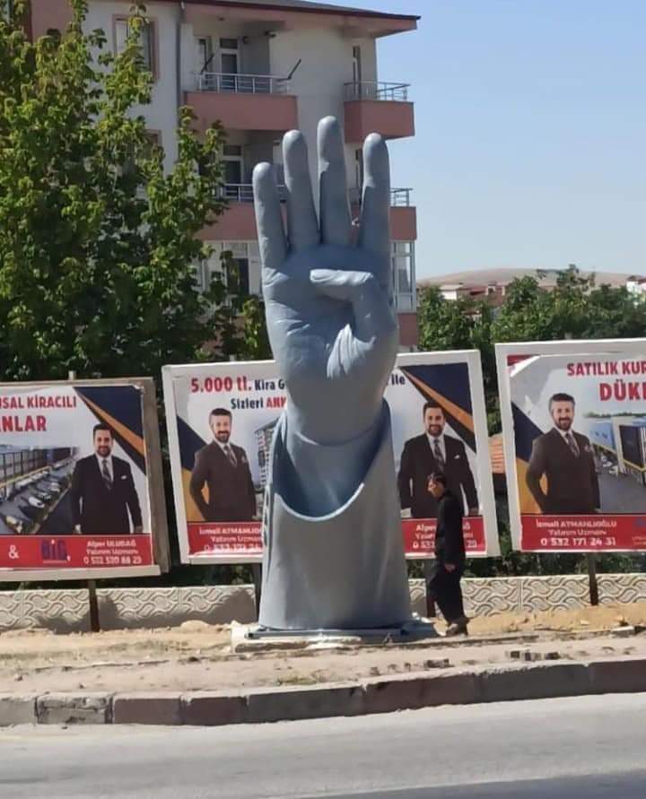 Sanatın ve şiirin başkenti Yozgat'tan selamlar

Şirin ve güzel ilimiz yozgat😀
