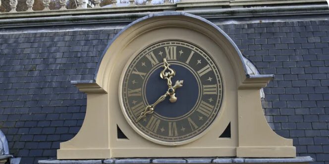 HuisZypendaal's tweet photo. &amp; VANDAAG GEOPEND - zondag van 12.00 tot 17.00 uur.
Bezoek op eigen gelegenheid tussen 13.00 – 16.00 uur.
Rondleidingen om 12.00 en 16.00 uur. Kijk voor meer informatie en activiteiten als b.v. ‘Zomeravonden op Zyp’, #OTTLR en Professor Bombasticus op https://t.co/Ip6NKua9Lm https://t.co/pHBTyQWN28