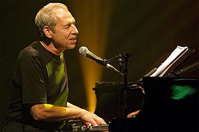 Happy birthday to Ben Sidran 
(August 14, 1943). 