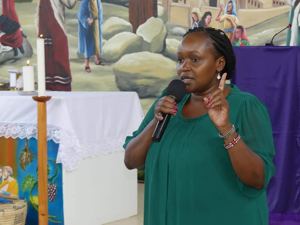 cpgckenya's tweet photo. @HonWangari has been re-elected as the MP for Gilgil Constituency in Nakuru County.
Wangari once served as a nominated Senator(2013-2017)
Then she vied for Gilgil MP in 2017 and won.
#GenderRule
#ElectionsKE #KenyaDecides #KenyanElection2022 #AminiaMama #kenyaelections2022 https://t.co/UMIPqBu7YR