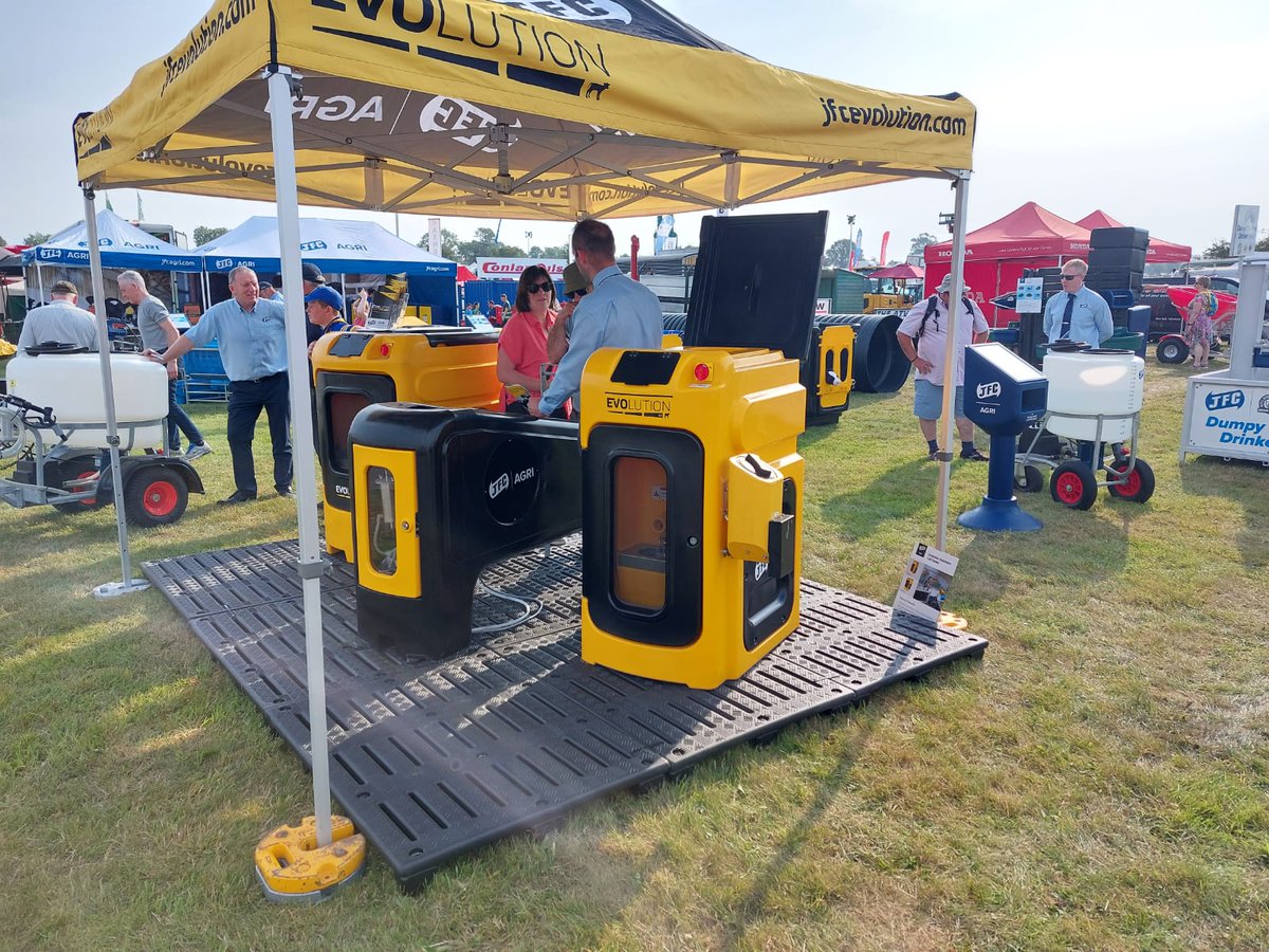 JFCAgri's tweet photo. Our team are exhibiting today @tullamoreshow. We are located on stand, H 257-260. #TullamoreShow #jfcagri #jfcshow #jfconthefarm https://t.co/S65Iw6KJd6