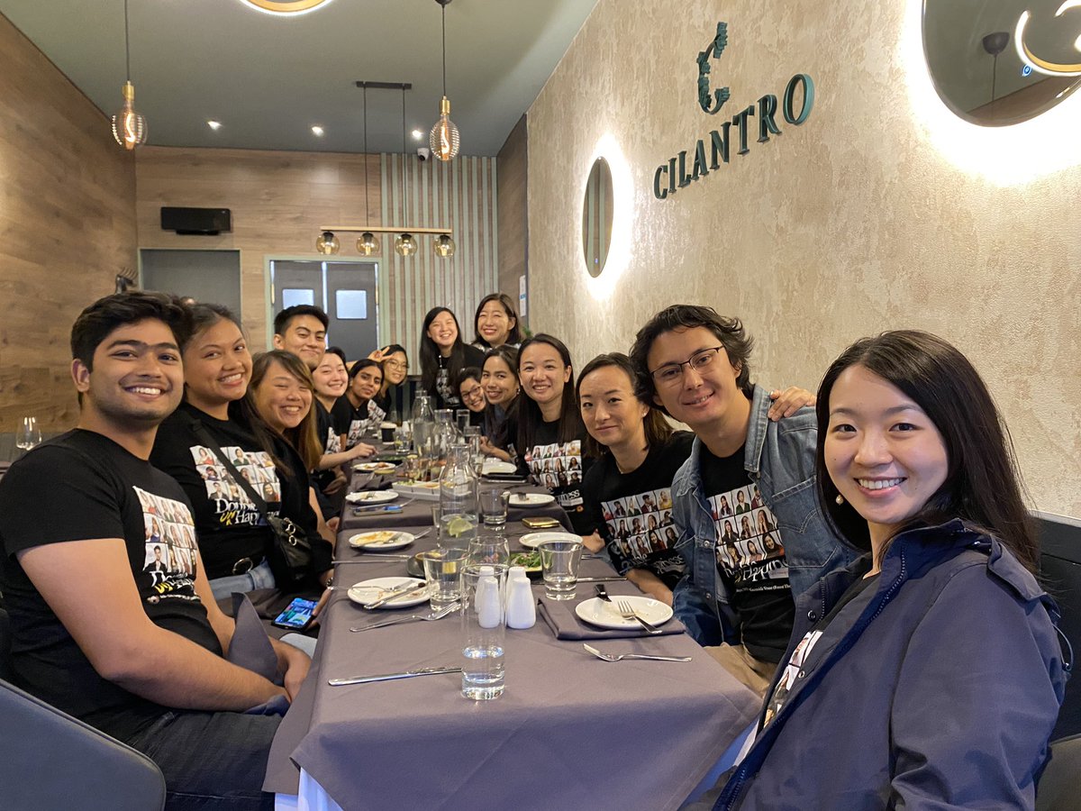 hkstg's tweet photo. @StageMeetsWorld @thelorihamilton @TakeItAwayPlay @falsettosocks @fionalarkin13 @ExpiAtro @RoseWilsonArts @bleedingobvs @BritTheatreGuid @edfringe @theatrenetwork_ @JUVENILIAthtr @TheatreBlogRT @TheStage The team had some really good Indian food at Cilantro to celebrate 🥳 Before we all go on our separate train/bus/plane rides 😢 https://t.co/pRWGceWmuH