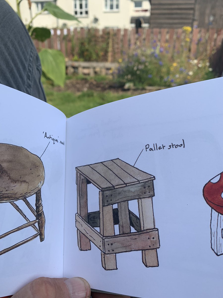 StewOthehill's tweet photo. Yass @e_chappell I’d just been thinking bout something like this😊 #nextproject #widdenpallets #GardeningTwitter #gardening #iftheneighboursdontmakemetoopara #NowPlaying #johnnycash https://t.co/AEYIZ1AlPb