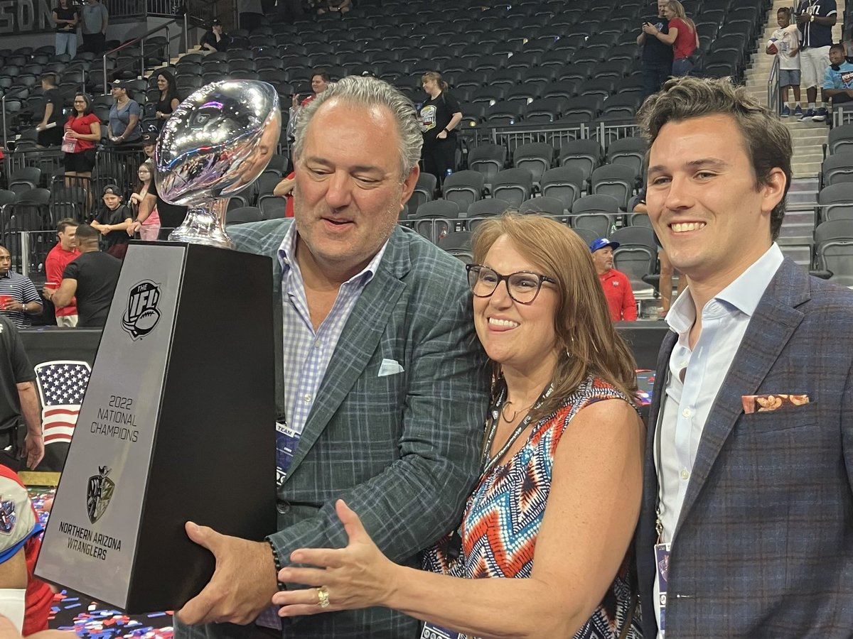 JP_Bcast's tweet photo. What a night!! The @NazWranglers capture their first @IndoorFL Championship behind a suffocating defense & high-powered offense! So proud of this team and what they accomplished tonight! #LetsRide #WranglersNation #PaceSet 🌵🤠🏈🏆🔥 https://t.co/09pWBusm9p